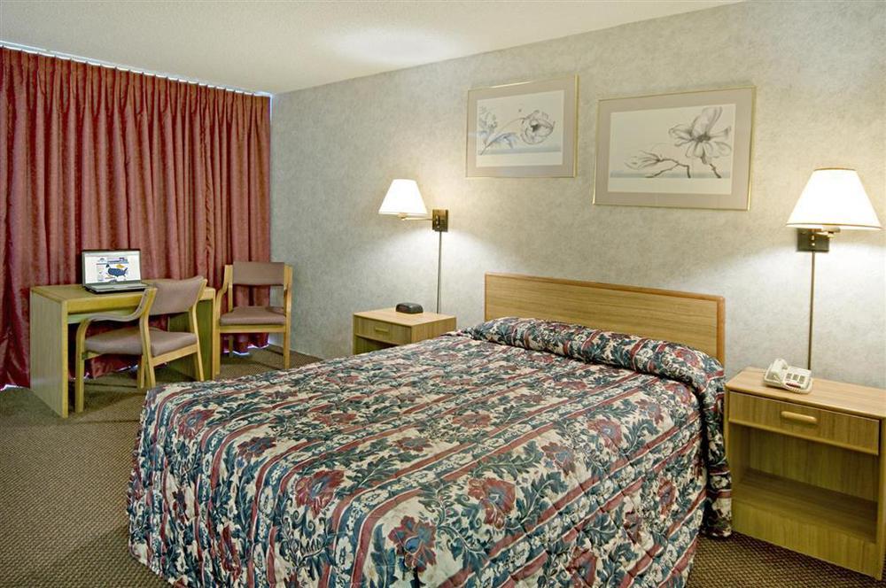 مانهاتن Americas Best Value Inn الغرفة الصورة